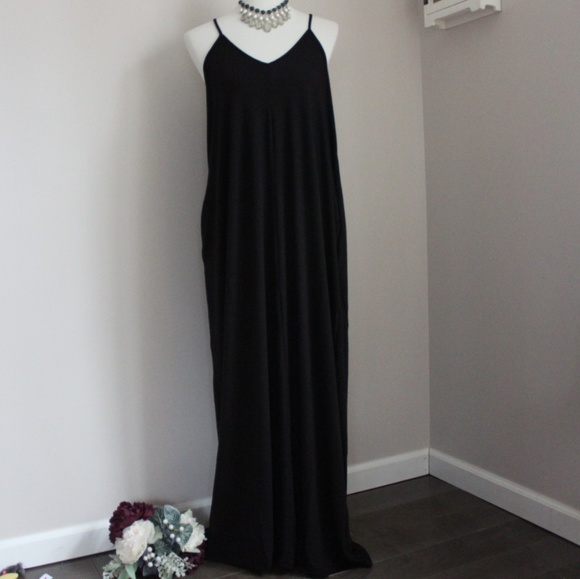 LAST ONE! Oversized Maxi Dress - Picture 3 of 3